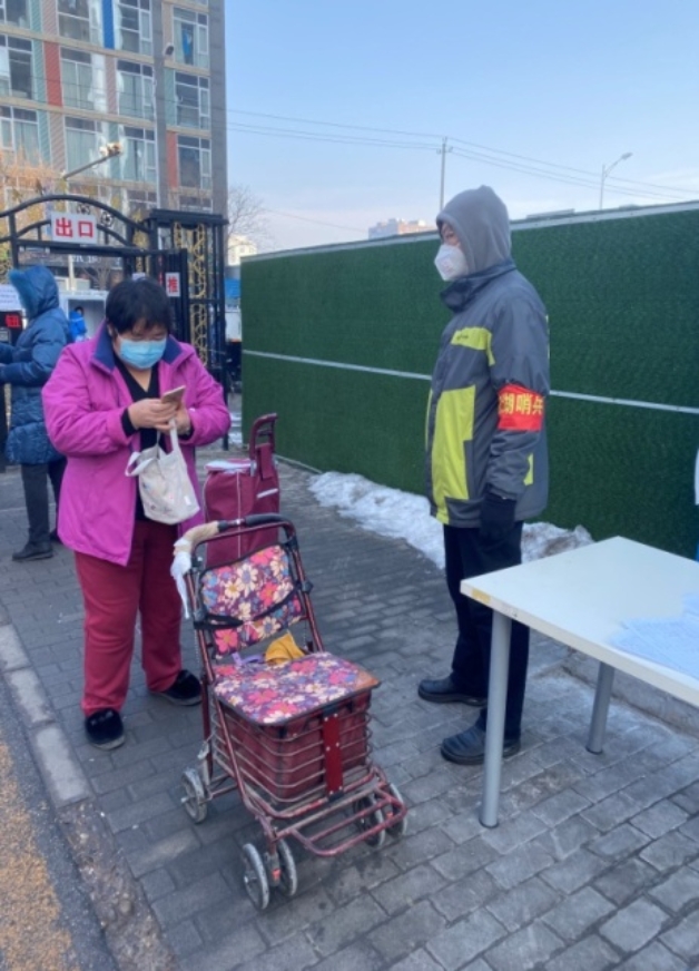 C:\Users\Administrator\Desktop\防疫期间蜜桃视频
党员先进事迹材料\1df409922f0f3969e9679e3c313fd18.jpg